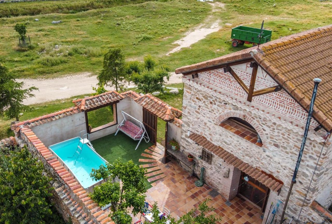 Вілла La Casa Del Buho Santa Maria la Real de Nieva Екстер'єр фото