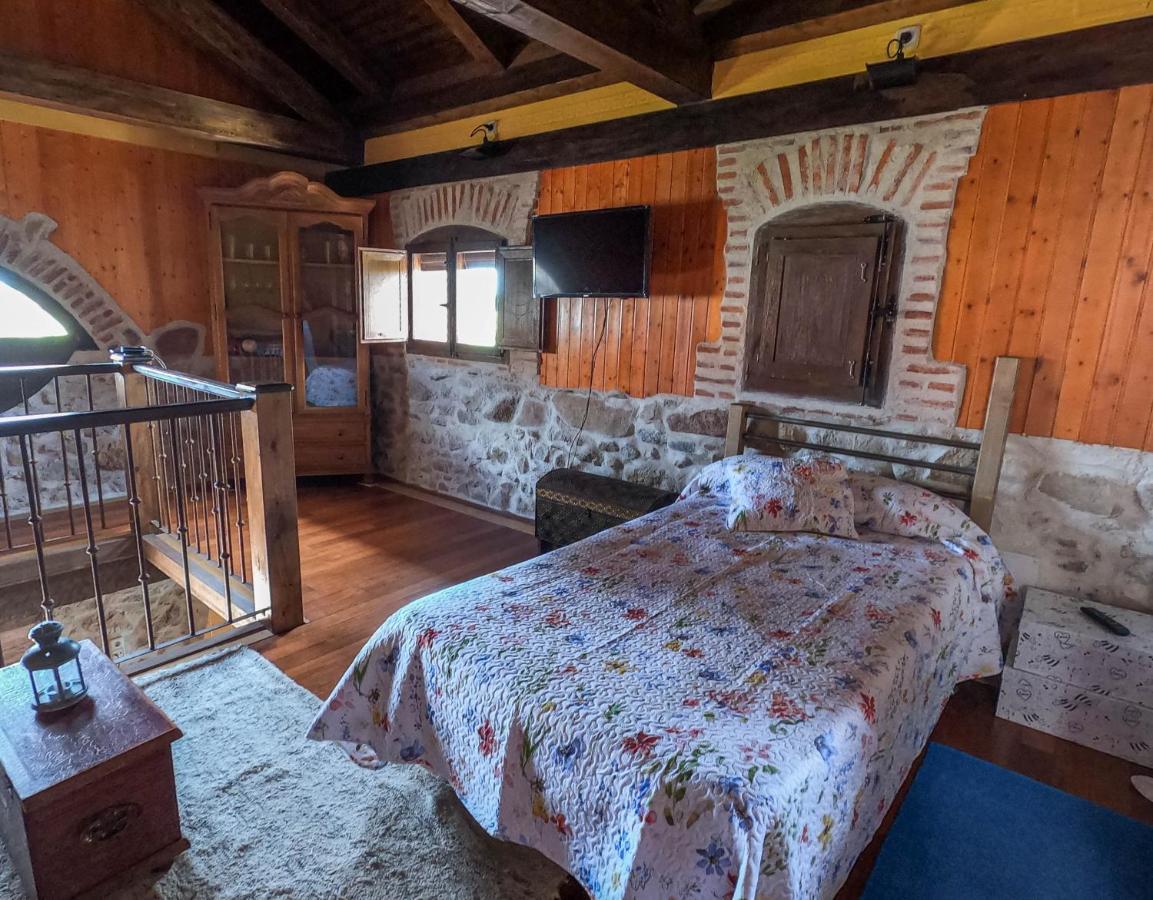 Вілла La Casa Del Buho Santa Maria la Real de Nieva Екстер'єр фото